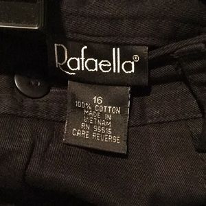 Rafaella Skirts - Black Rafaella Skirt size 16 SFH Rafaella Skirts - Black Rafaella Skirt size 16 SFH